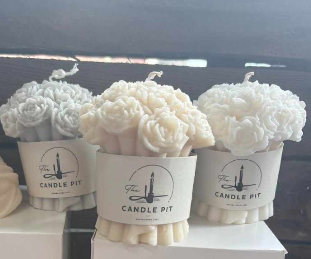 Candle pit bouquet